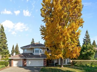 2225 Newcastle Gap Dr, Gold River, CA 95670