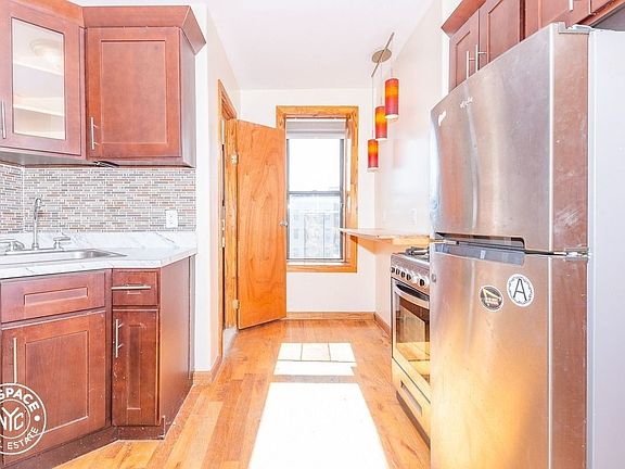 2nd image of 134 Boerum St #D4