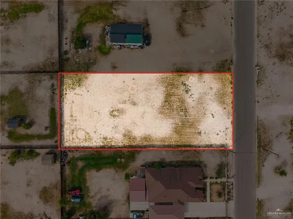 2909 Hualahuises St, Edinburg, TX 78542