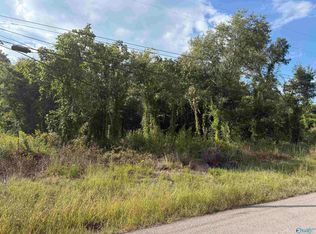 Bishop Rd, Gadsden, AL 35904