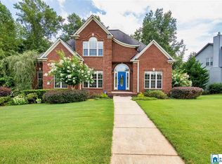 1615 Quail Ridge Dr, Gardendale, AL 35071