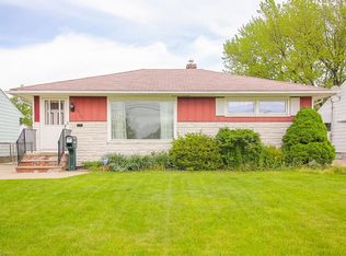 19144 Homeway Rd, Cleveland, OH 44135