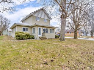 732 N 9th St, Saint Clair, MI