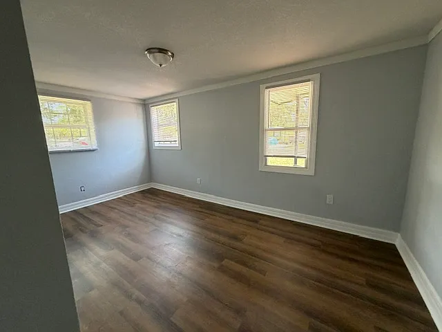3411 E Lambright St — Photo 5
