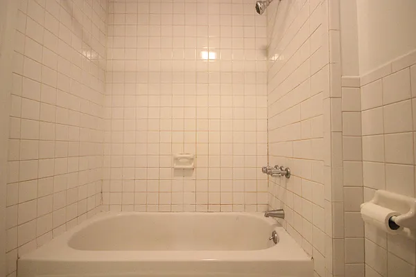 Rented by Nooklyn NYC LLC | media 42