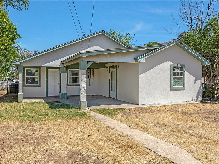 2202 Brook Ave — Photo 22