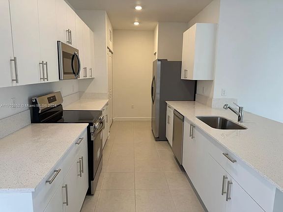 5th image of 3055 Red Mangrove Ln N