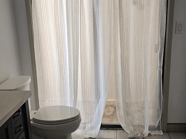 321 W 3rd Ave #1 — Photo 9