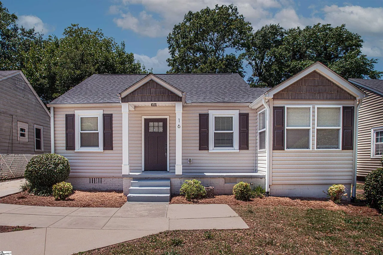 16 Anchorage Drive *1 - 1 — Photo 1