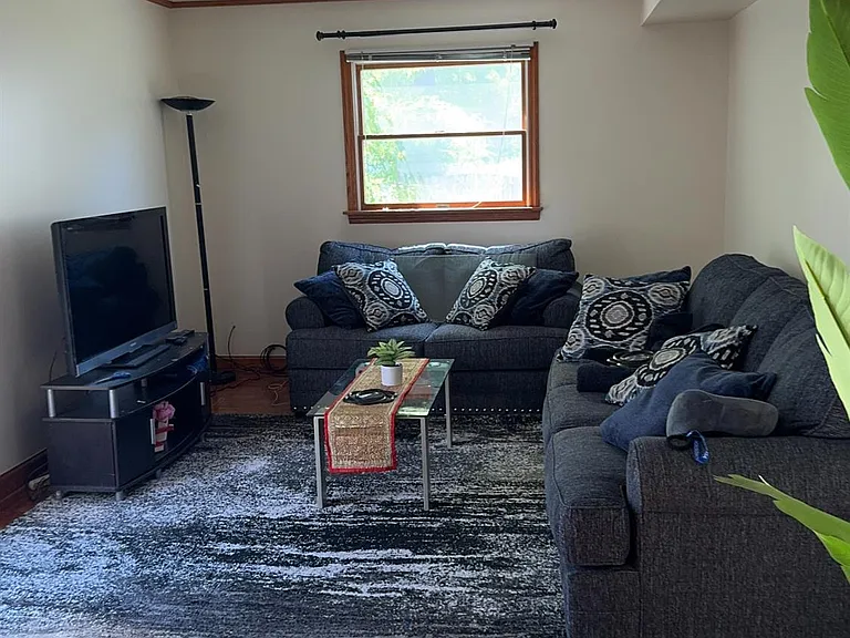 5 Timothy Ct — Photo 16
