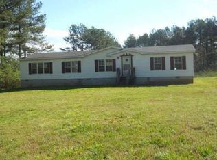 187 Hawk Dr, Commerce, GA 30530