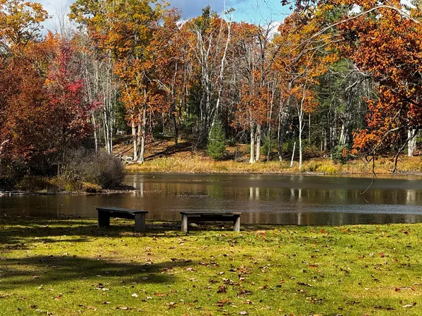 5576 Seneca Trl, Gaylord, MI 49735