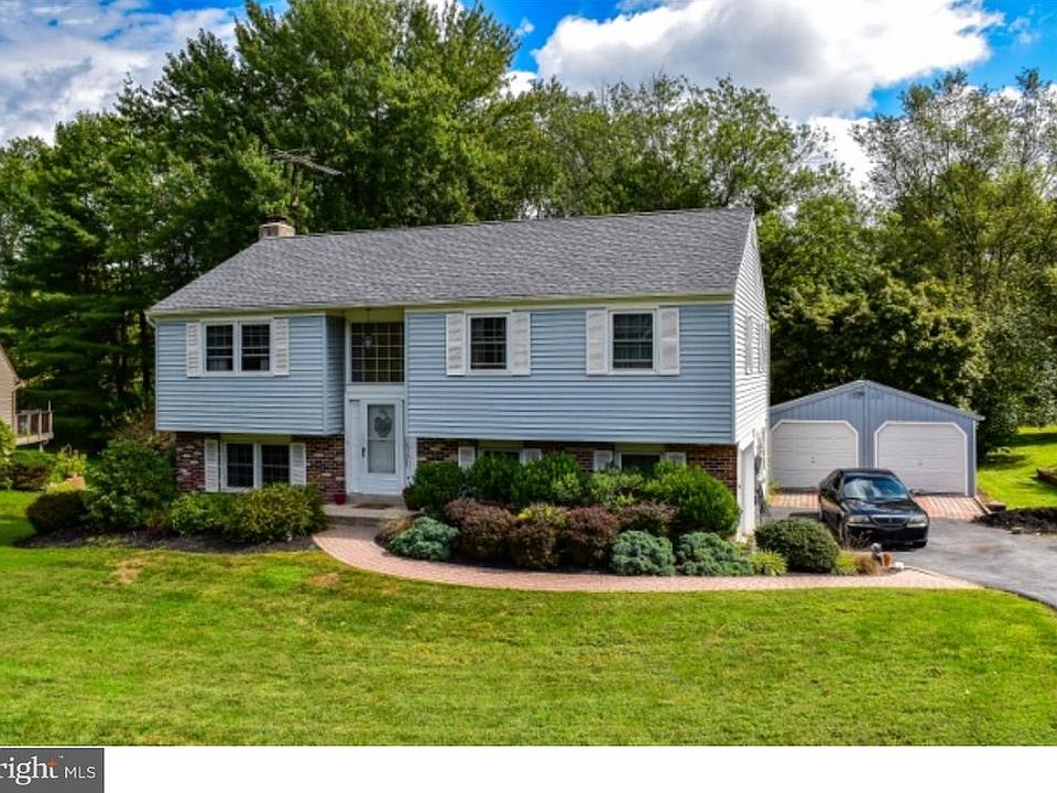 1st image of 50 Marshall Cir