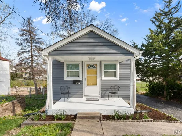 9509 Trescott Ave, Saint Louis, MO 63114