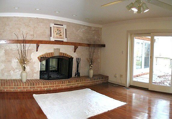 Living Room w/Fireplace