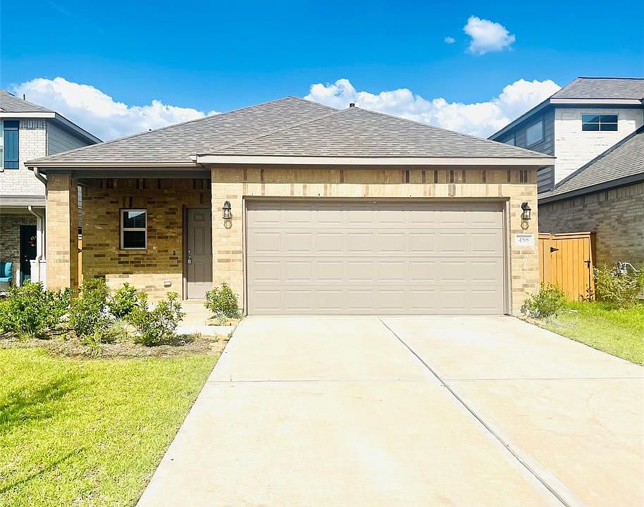 1st image of 458 Aurora Creek Ln