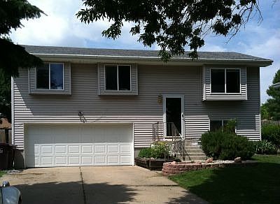 1st image of 821 E 37th St