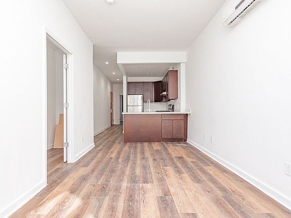 5th image of 28A Lawton St #11X