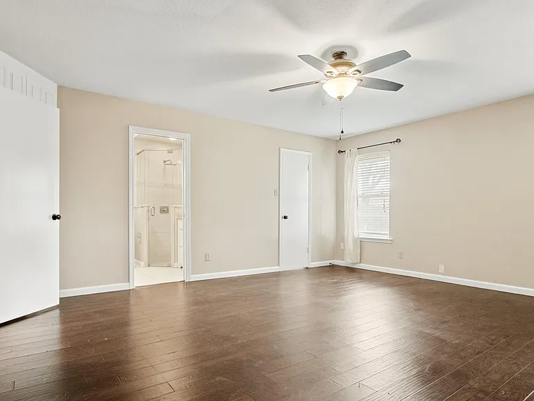 611 Field St — Photo 5