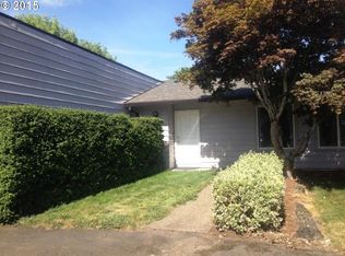 1839 NE Barberry Dr, Hillsboro, OR