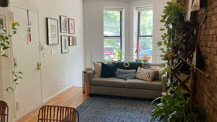 Rented by Garfield Realty  | media 2