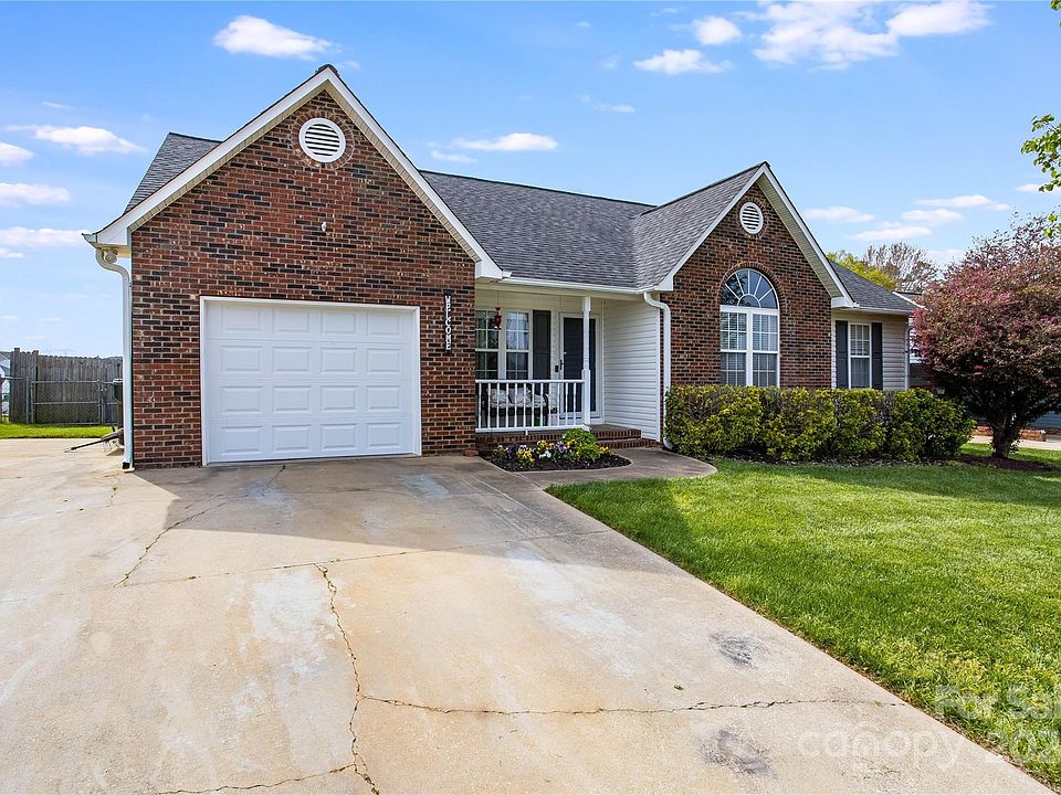 318 Crocker Rd, Kings Mountain, NC 28086 Zillow