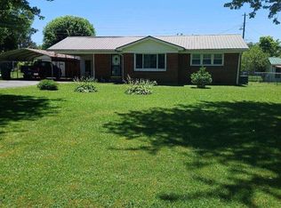 544 Beverly Ave, Hohenwald, TN 38462