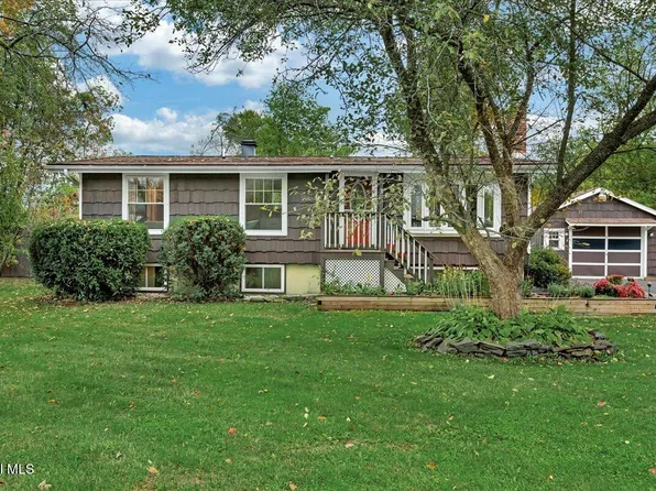 3 Alflo Circle, Glenville, NY 12302