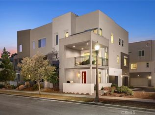 121 Mirth, Irvine, CA 92618