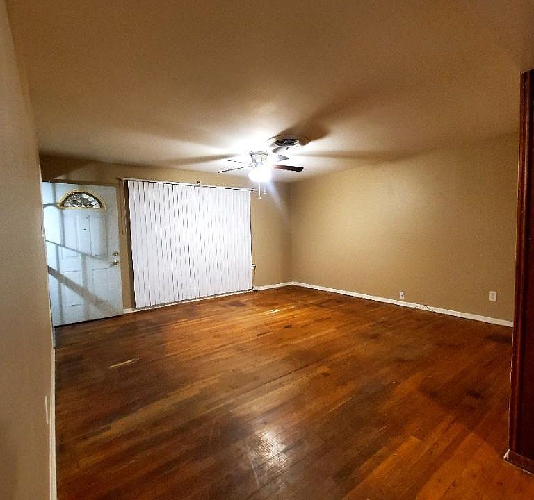 1st image of 431 Betty Jean St