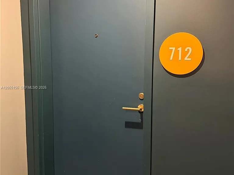 90 NE 32nd St #712 — Photo 5