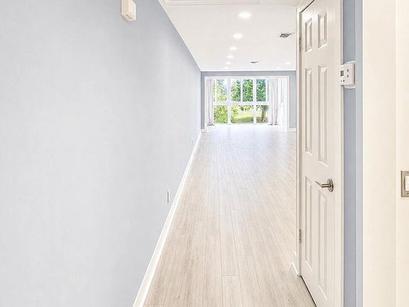 3rd image of 3300 N Palm Aire Drive #305