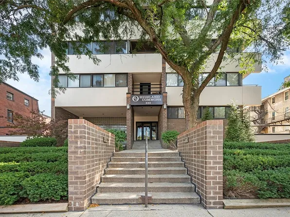 333 S Highland Ave APT 704, Pittsburgh, PA 15206