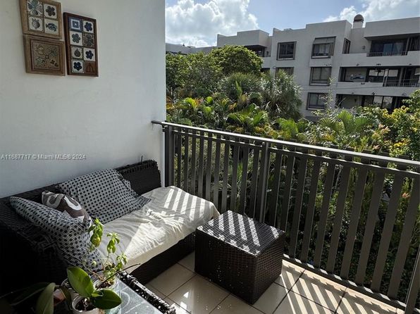 100 Ocean Lane Dr APT 406