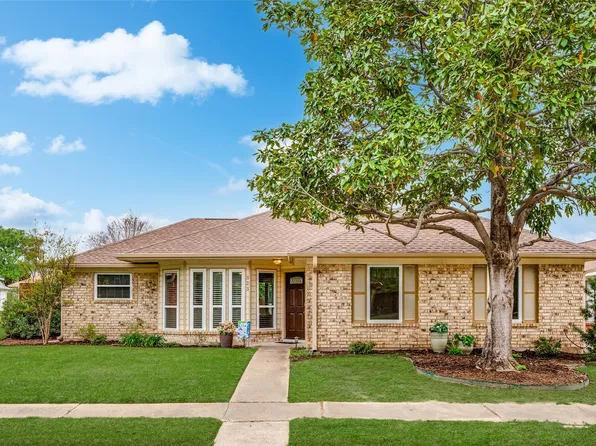 323 Harwell St, Coppell, TX 75019