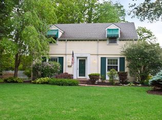 1237 Maryland Dr, Anderson, IN 46011