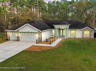 18236 Macek Rd, Weeki Wachee, FL 34614