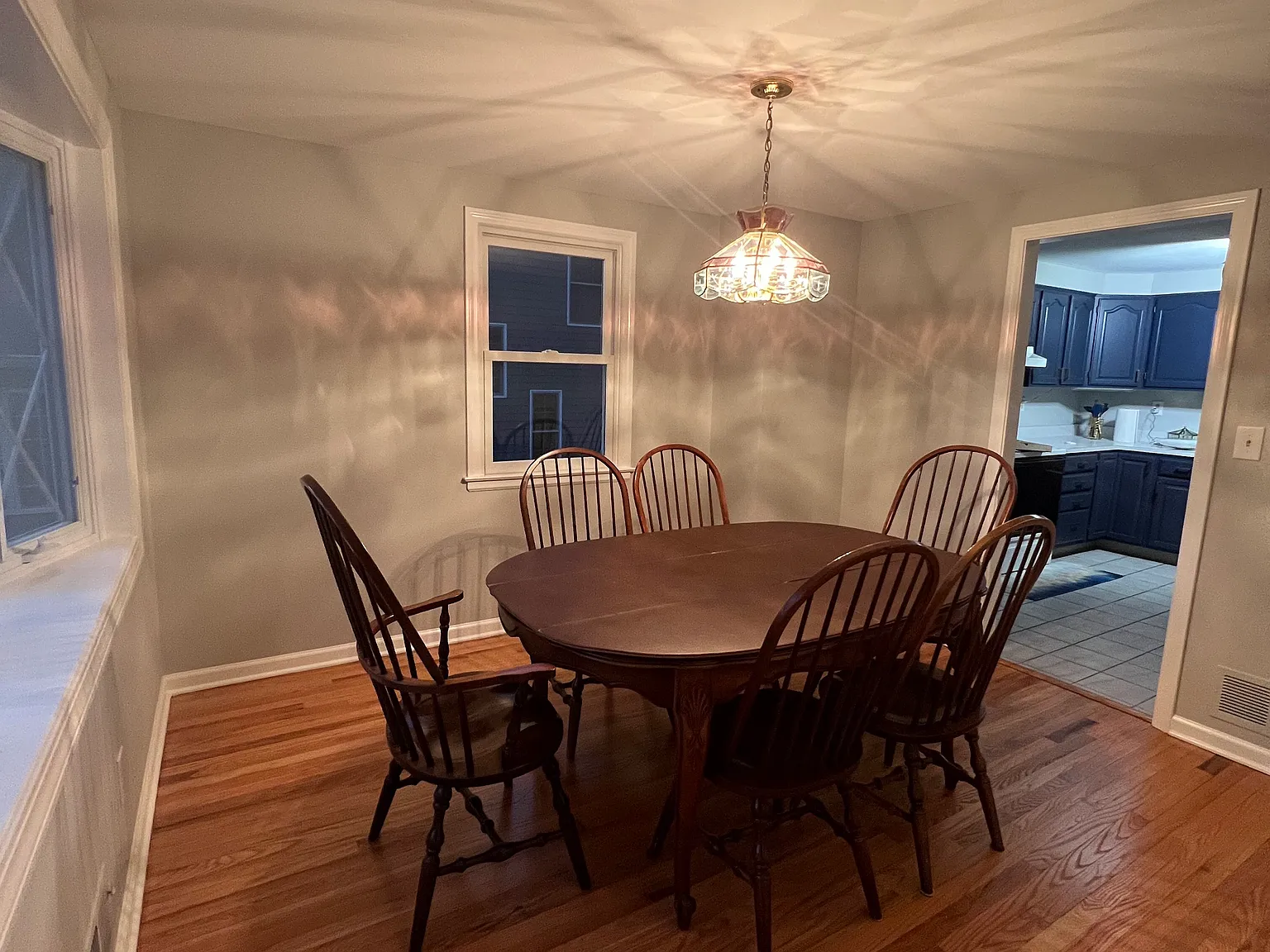4 bed, 1.5 bath, 1662 sqft, $2,800 — Photo 2