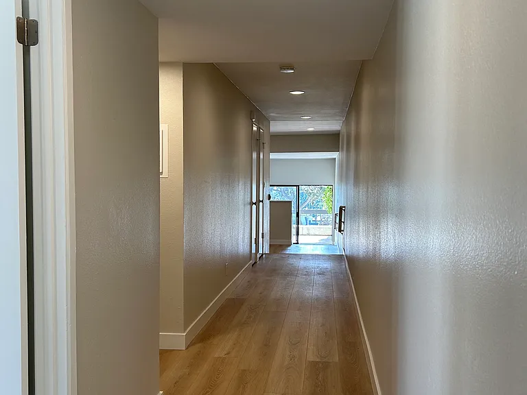 1375 Poli St #5 — Photo 10