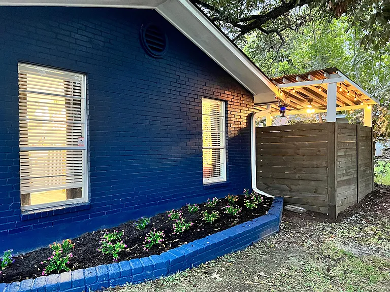 2410 Audubon Pl #A — Photo 17