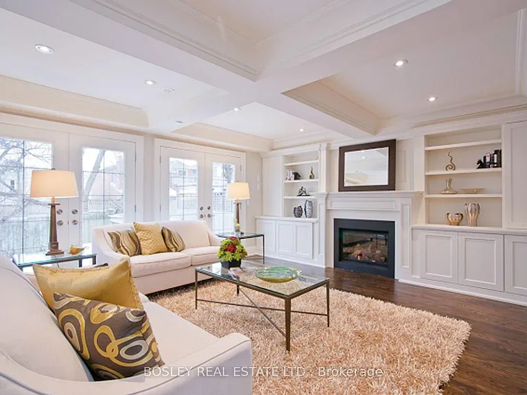 19 Cardiff Rd #UPPER — Photo 1