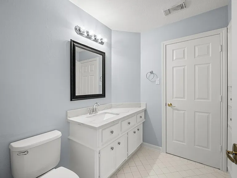 3622 Springhill Ln — Photo 20