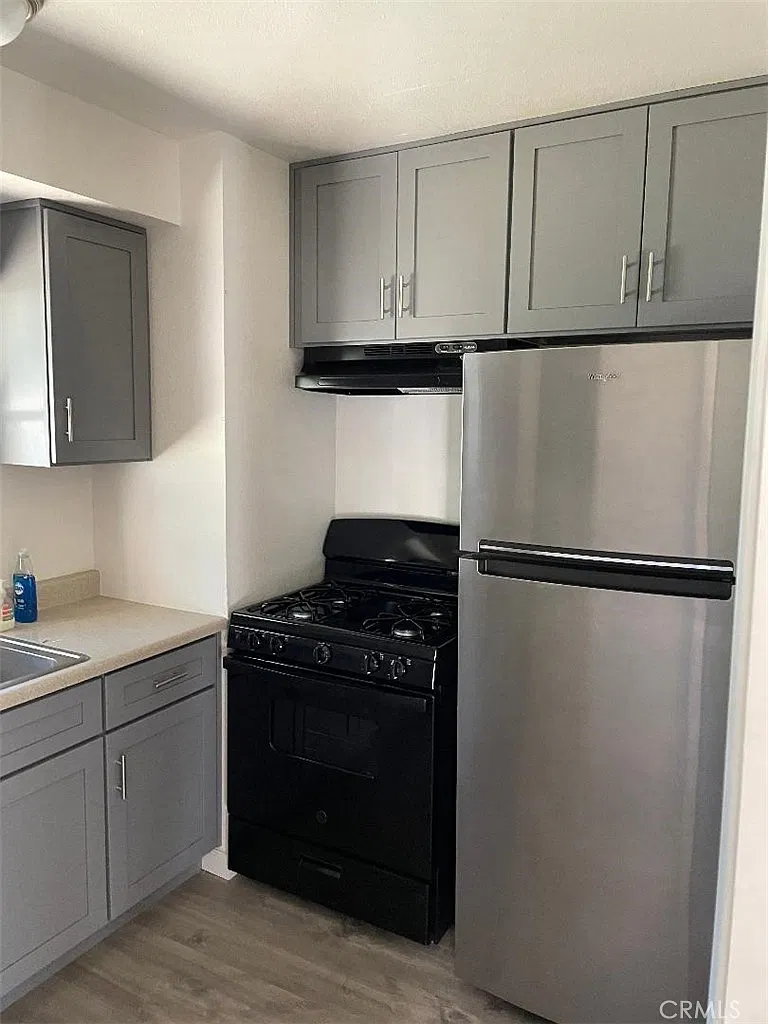 1 bed, 750 sqft, $1,425 — Photo 2