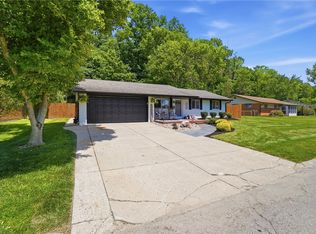 170 Belair Cir, Bellbrook, OH 45305