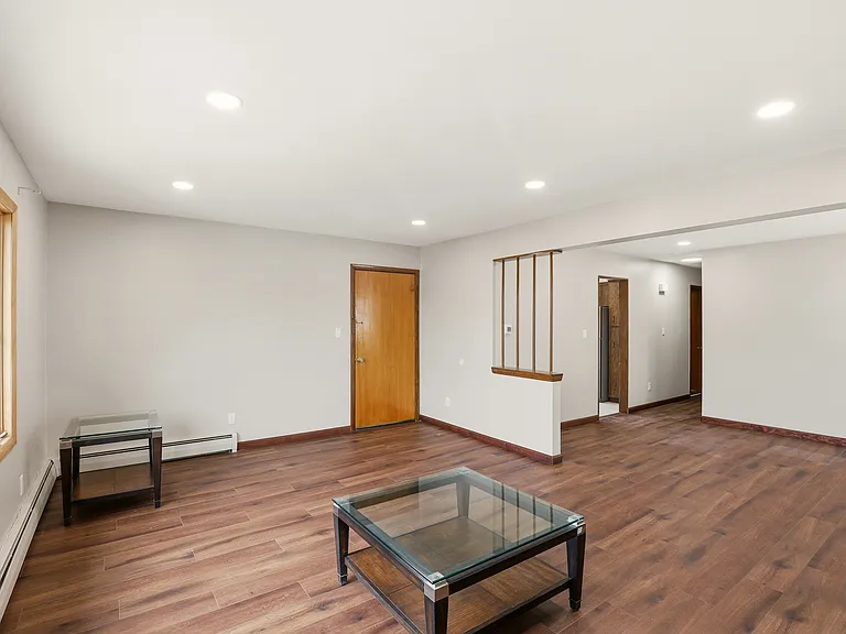 70 Wood St #1-2 — Photo 8