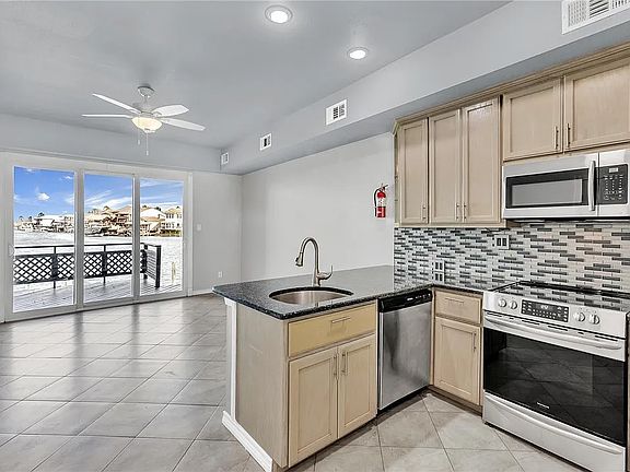 5th image of 15401 Fortuna Bay Dr #1-103