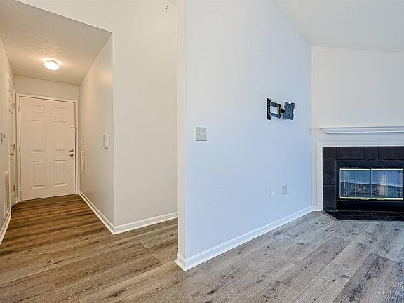 5th image of 7540 Shawnee Ln APT 345