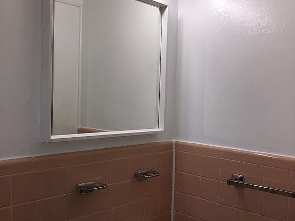 4th image of 5203 Gaston Ave APT 101