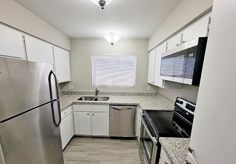 1st image of 2866 N Palmer St #A