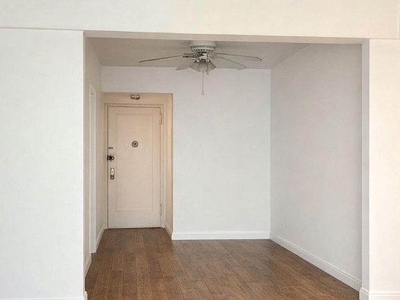 4th image of 3535 Kings College Place #5a
